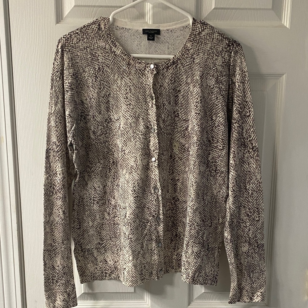 Ann Taylor Neutral Snakeskin Sweater